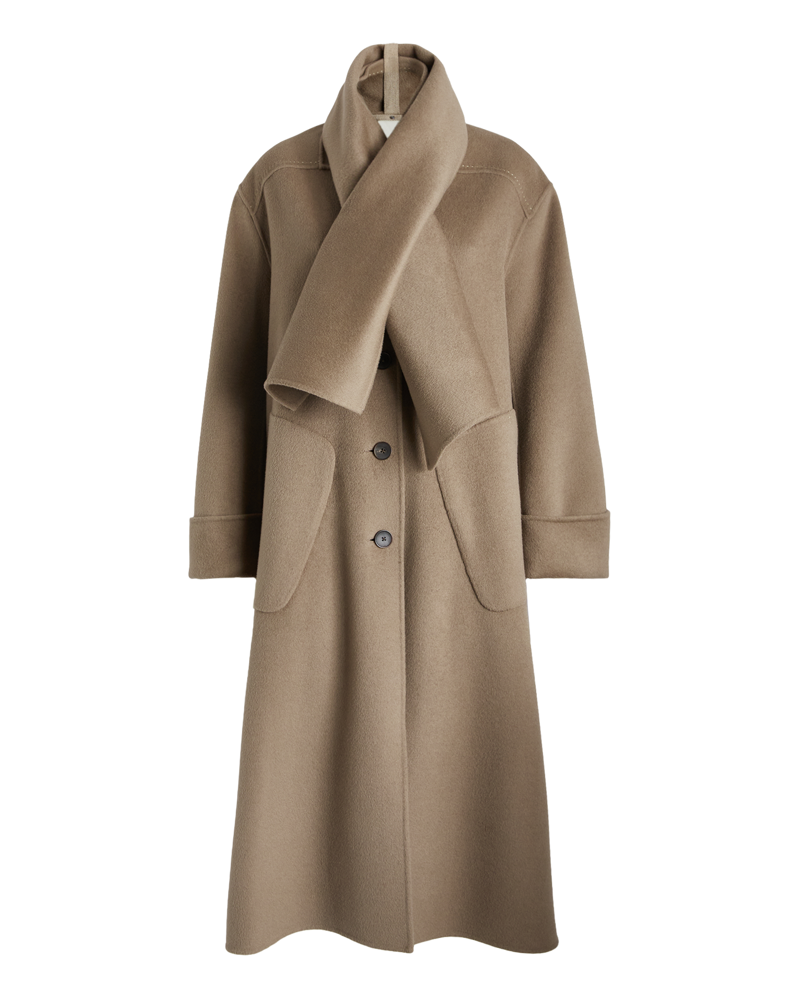 Front view of the SPIRE coat: beige, elegant coat with oversized fit, large welt pockets, button closure, and matching scarf around the collar.